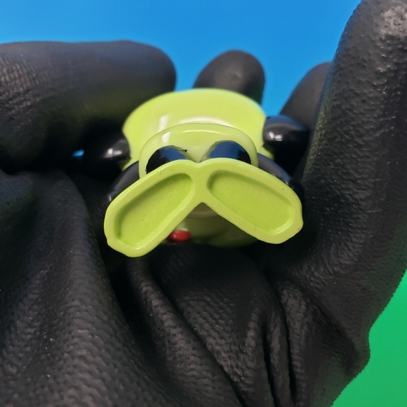 FGTEEV Ultra Mystery Glow In The Dark Oreo Green Dog Figure - Picture 13 of 16